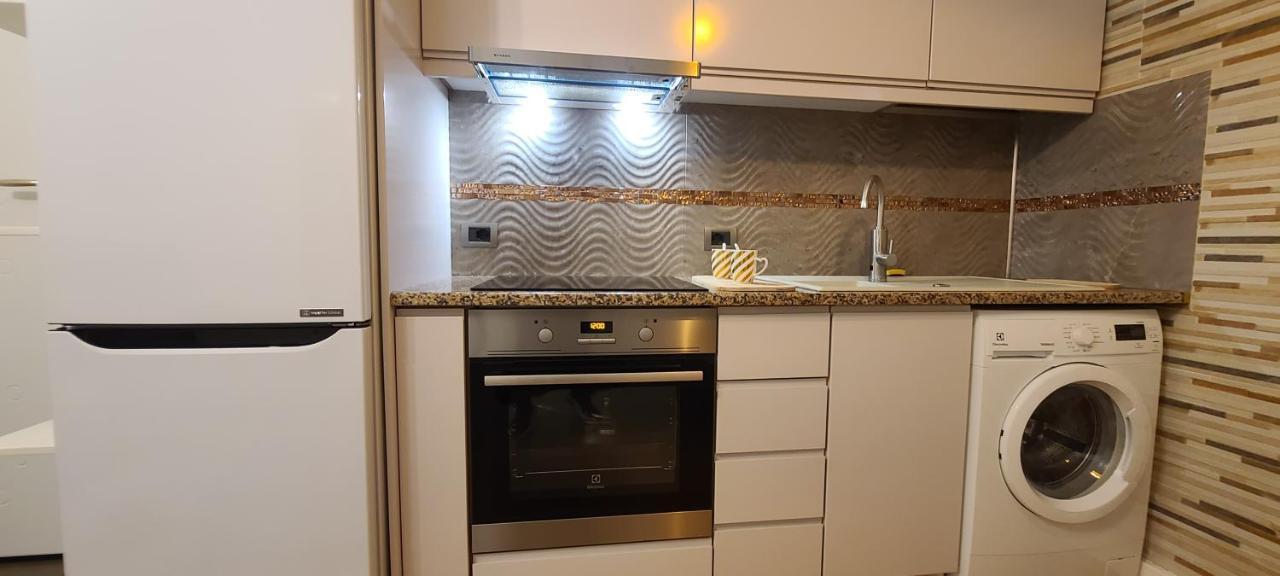 Oro Apartments 地拉那 外观 照片