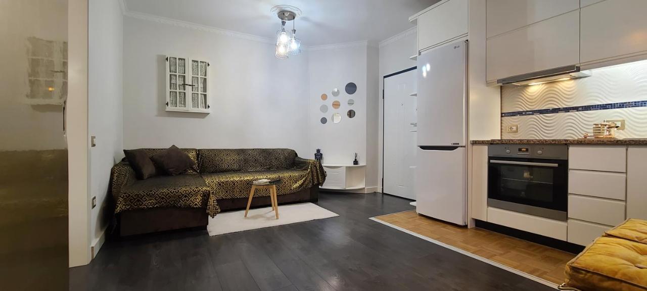 Oro Apartments 地拉那 外观 照片