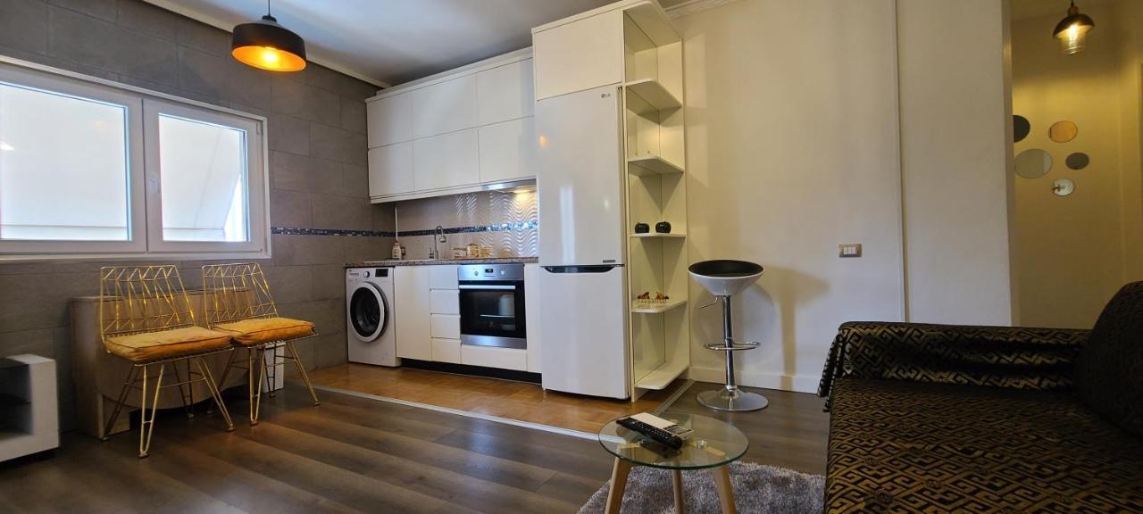 Oro Apartments 地拉那 外观 照片