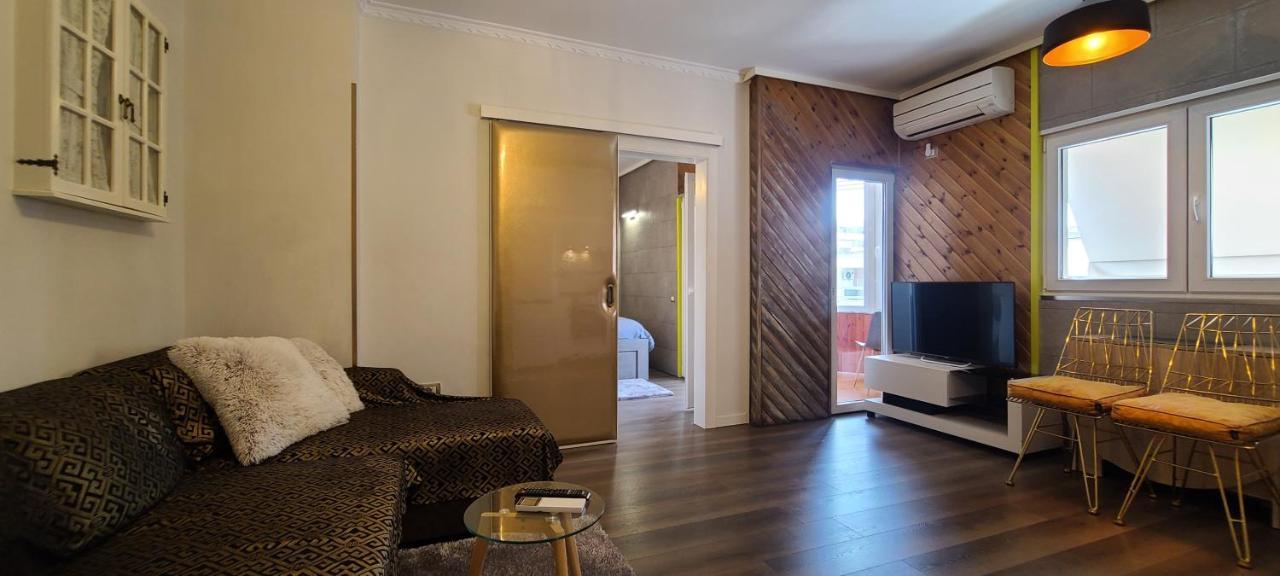 Oro Apartments 地拉那 外观 照片