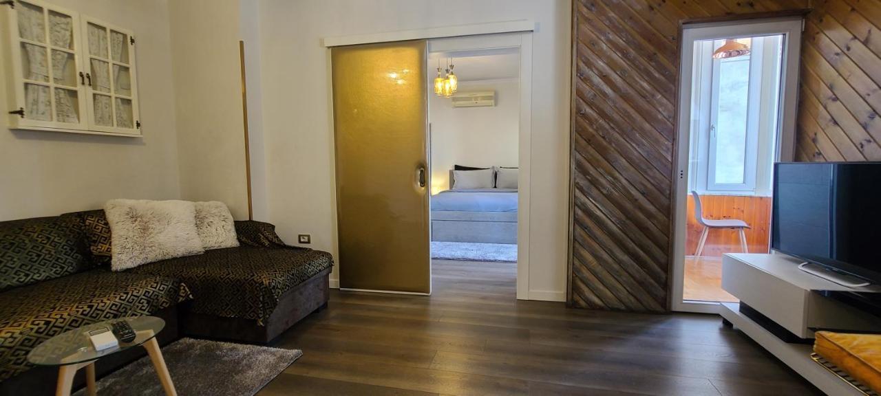 Oro Apartments 地拉那 外观 照片